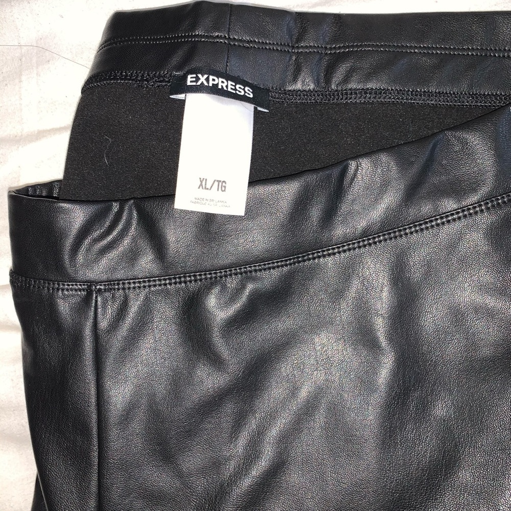 Leather leggings
